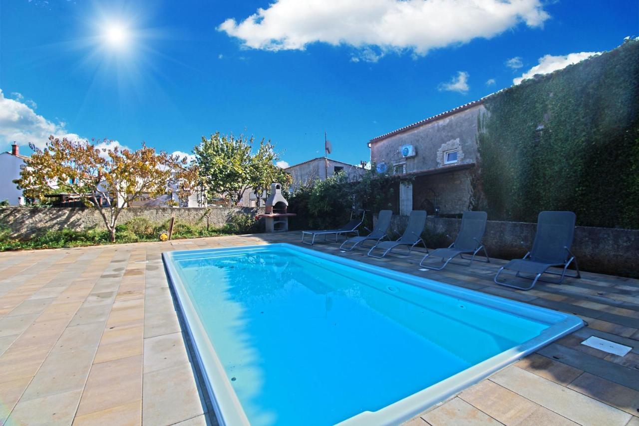 House 917 Villa Valtura Екстериор снимка