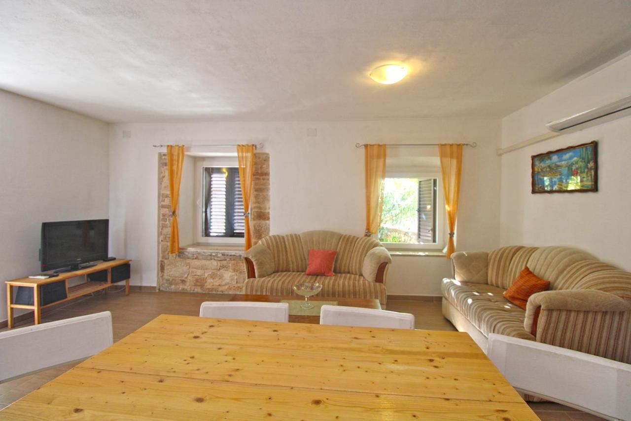 House 917 Villa Valtura Екстериор снимка