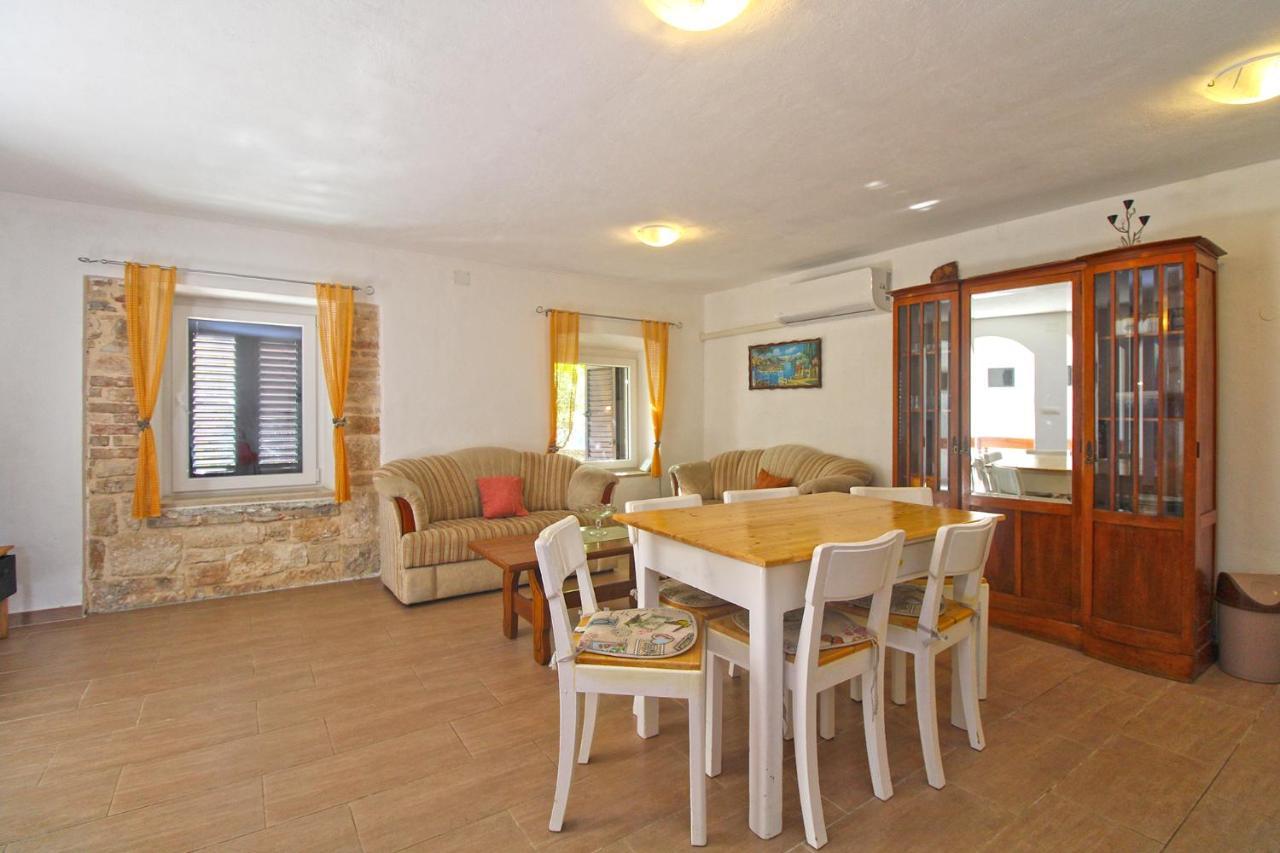 House 917 Villa Valtura Екстериор снимка
